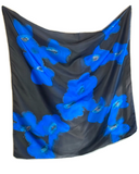 Foulard carré de soie Noir fleurs outremer - Soierie Huo