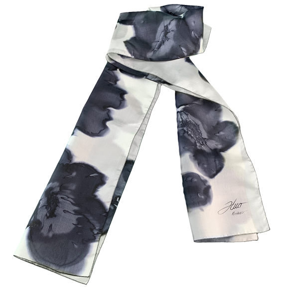 Écharpe en soie blanc fleurs noires - Soierie Huo