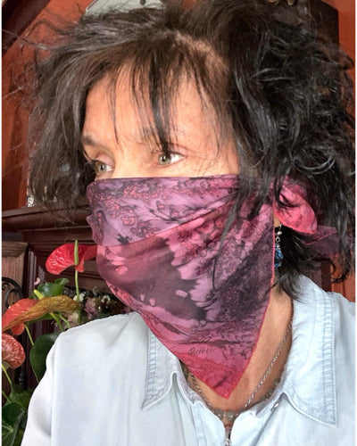 Masque, Couvre visage en soie Le Rouge et le Noir - Soierie Huo